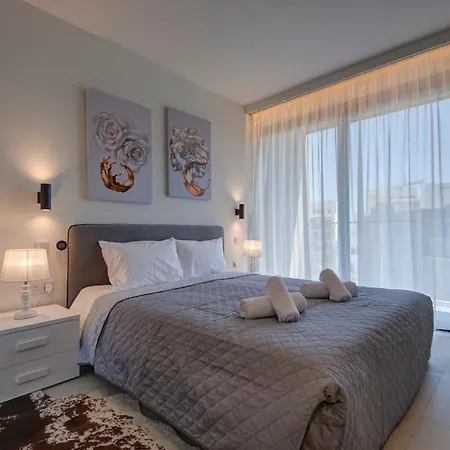 Apartment Modern 1 Bedroom In Mercury Suits Location