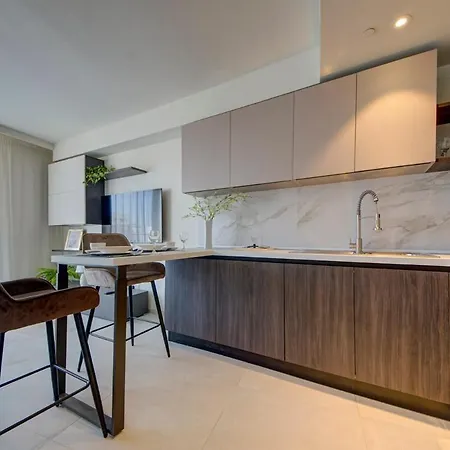 Modern 1 Bedroom In Mercury Suits Location سانت جوليان