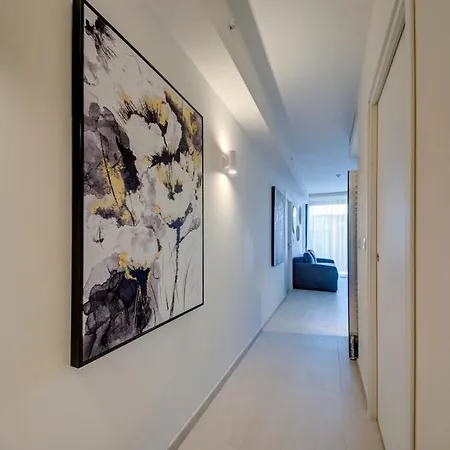 Modern 1 Bedroom In Mercury Suits Location شقة سانت جوليان